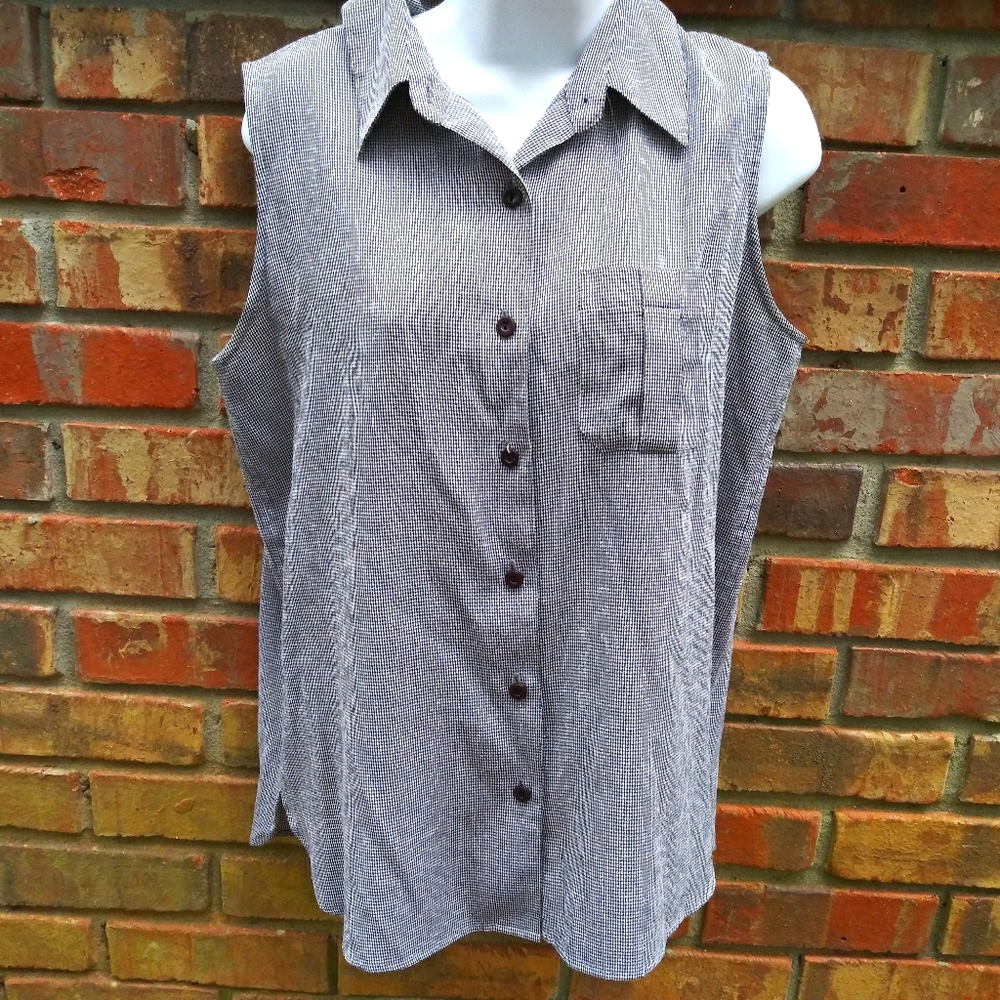 B&W Vintage Sleeveless Tank